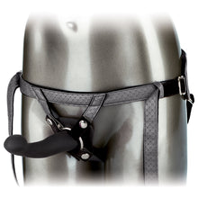 Load image into Gallery viewer, Her Royal Harness The Royal Vibrating Set