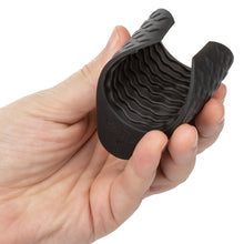 Load image into Gallery viewer, Boundless Grip Stroker