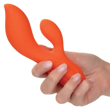 Load image into Gallery viewer, Stella Liquid Silicone-Dual Teaser